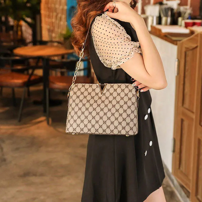Women's Luxury Plaid PU Leather Crossbody Bag with Chain Strap