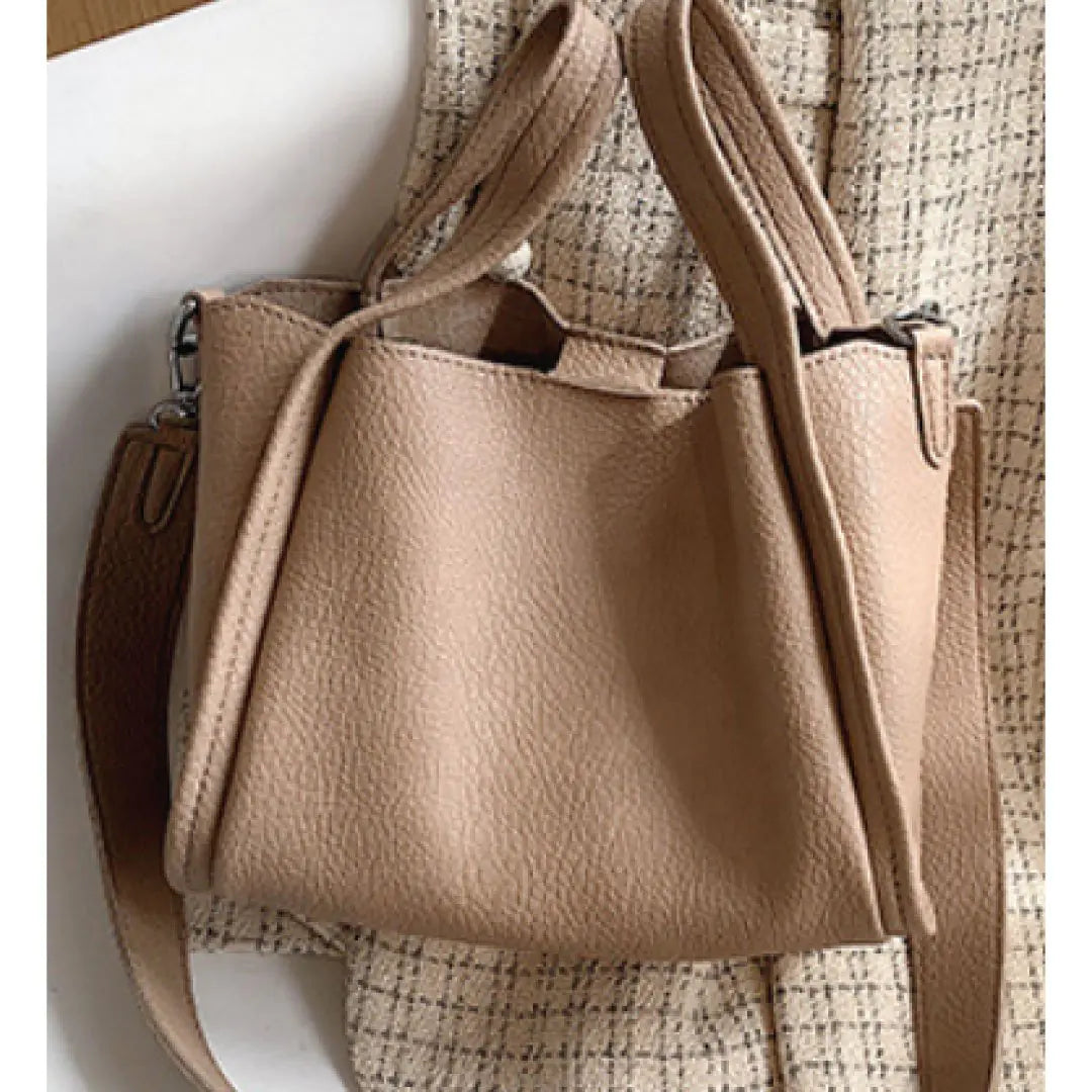 Kira Bag – Chic, Petite & Elegantly Crafted